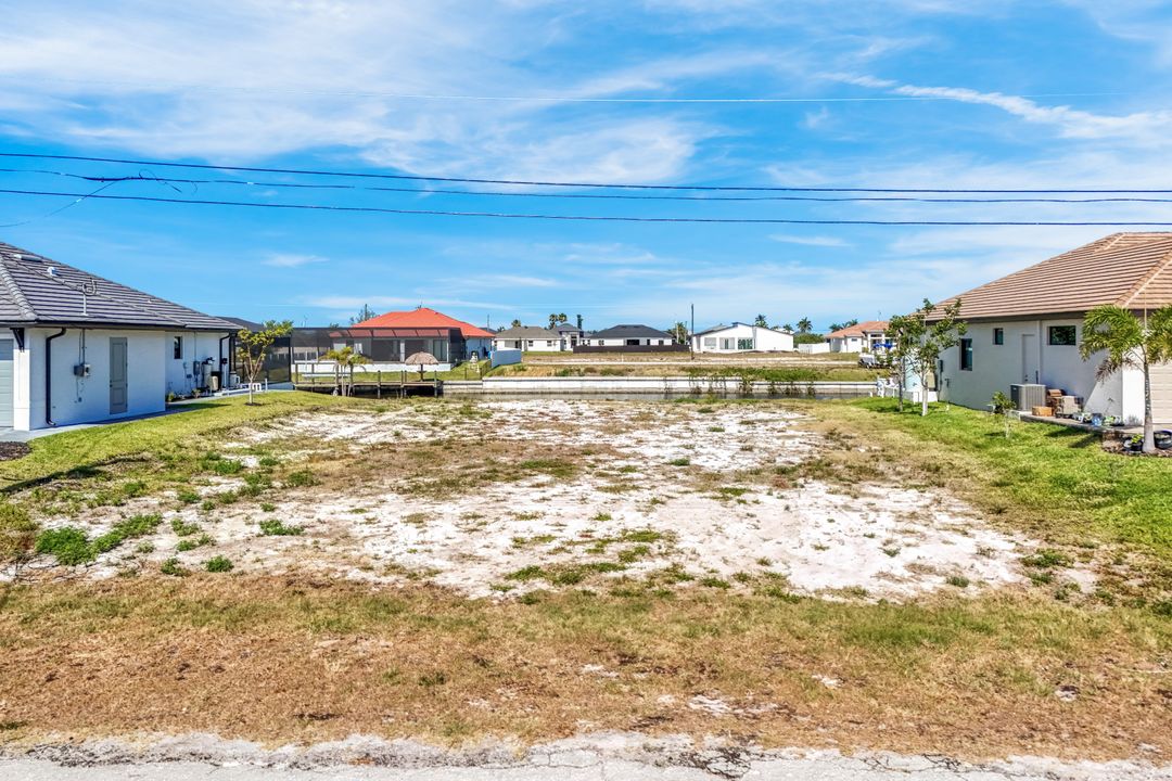 1234 NW 39th Ave, Cape Coral, FL 33993