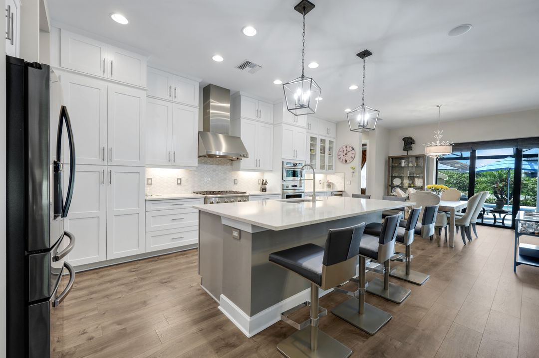 9351 Montelanico Loop, Naples, FL 34119