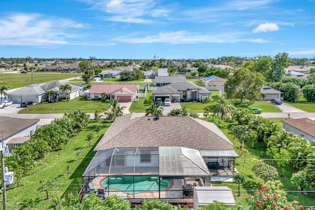 831 SW 17th Terrace, Cape Coral, FL 33991