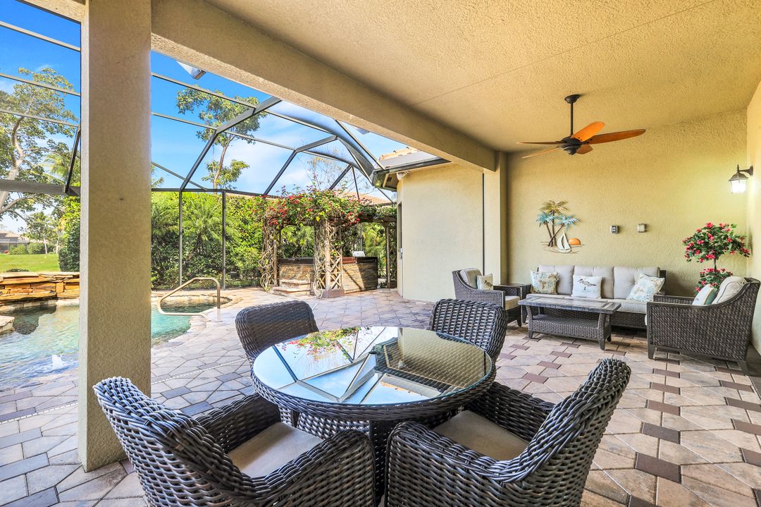 3917 Glacier Ct, Naples, FL 34119