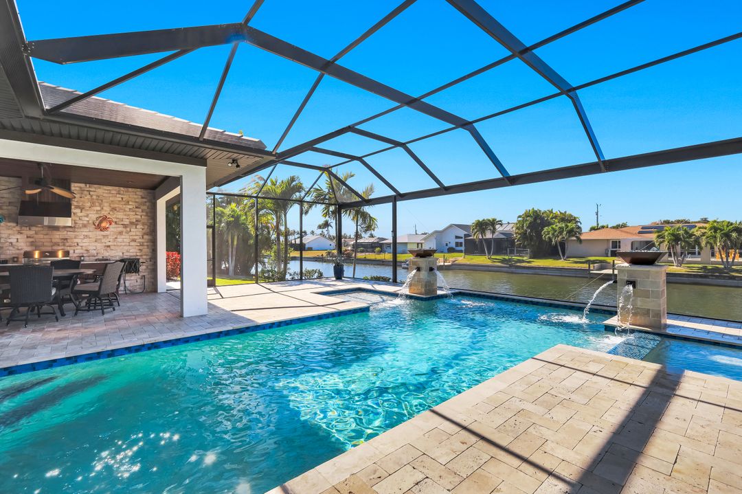 1218 SW 4th Pl, Cape Coral, FL 33991