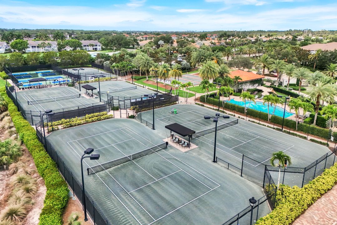 16358 Corsica Way #201, Naples, FL 34110