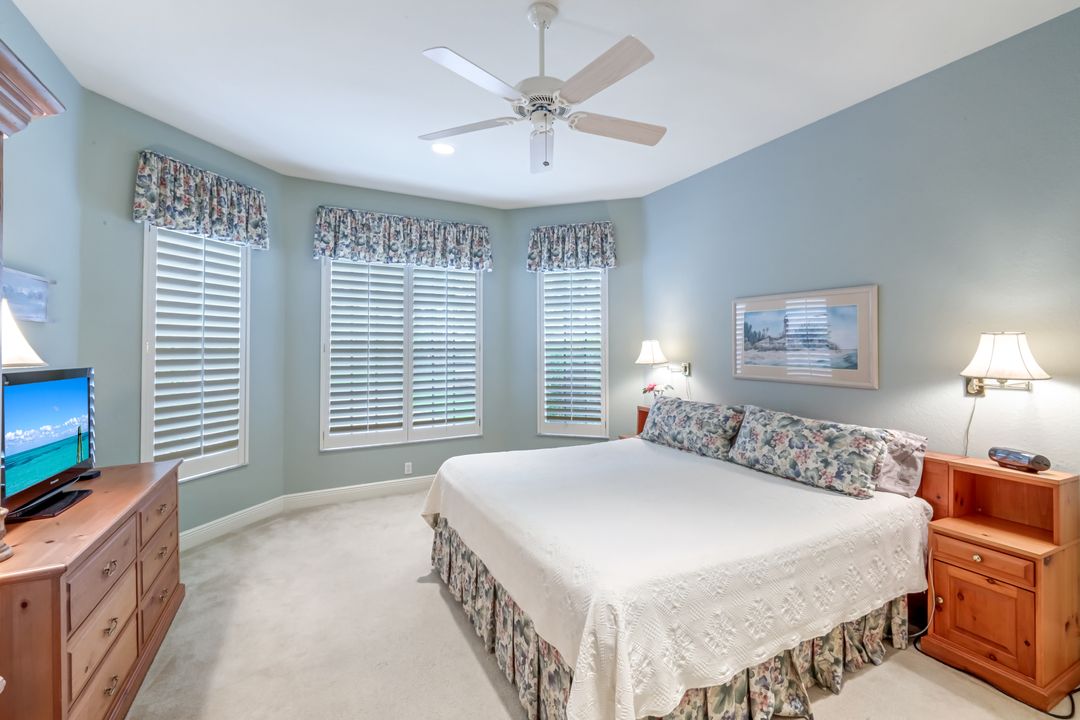9085 Windswept Dr, Estero, FL 34135