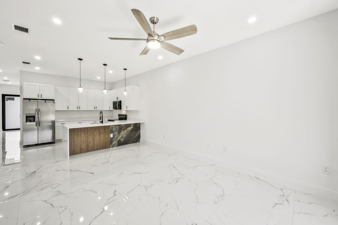 521 Lillon Ave S, Lehigh Acres, FL 33974