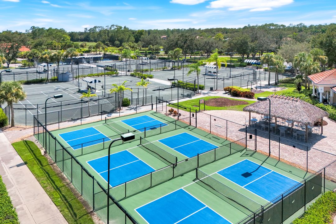 5959 Sand Wedge Ln #406, Naples, FL 34110