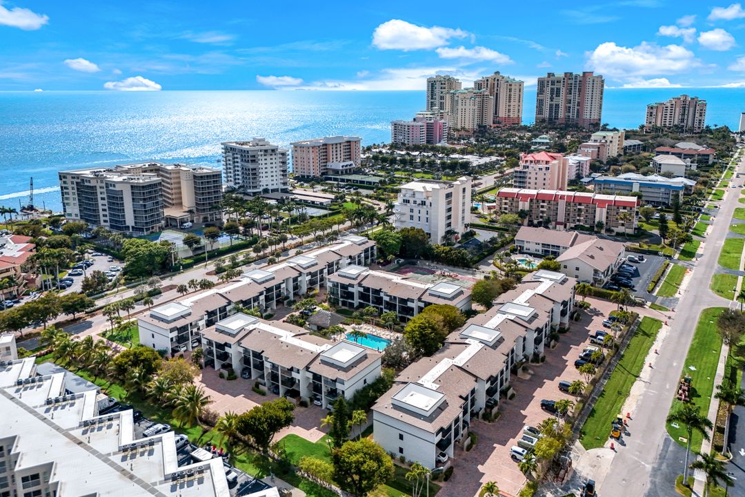 1100 Swallow Ave, Marco Island, FL 34145