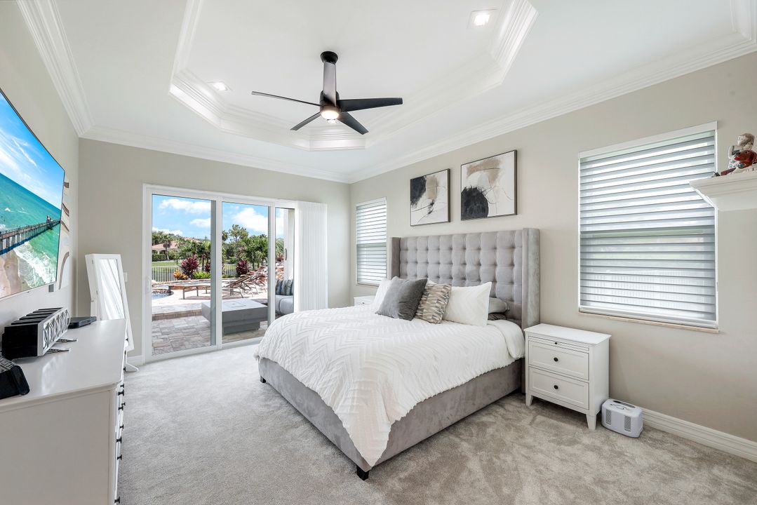 2179 Canary Island Cove, Naples, FL 34119