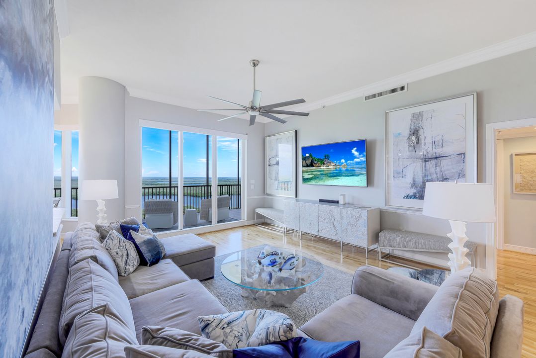 1060 Borghese Ln #2002, Naples, FL 34114