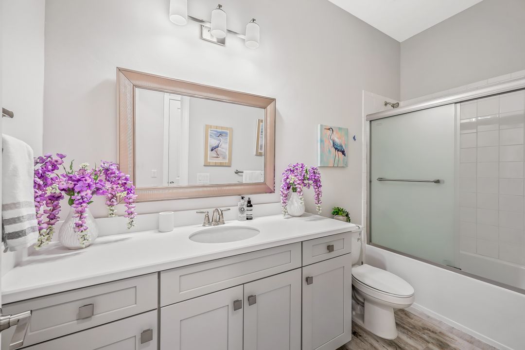 15495 Rio Ponace Ct, Naples, FL 34114