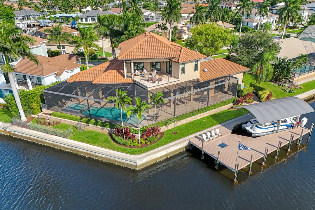 80 Anchor Ct, Marco Island, FL 34145