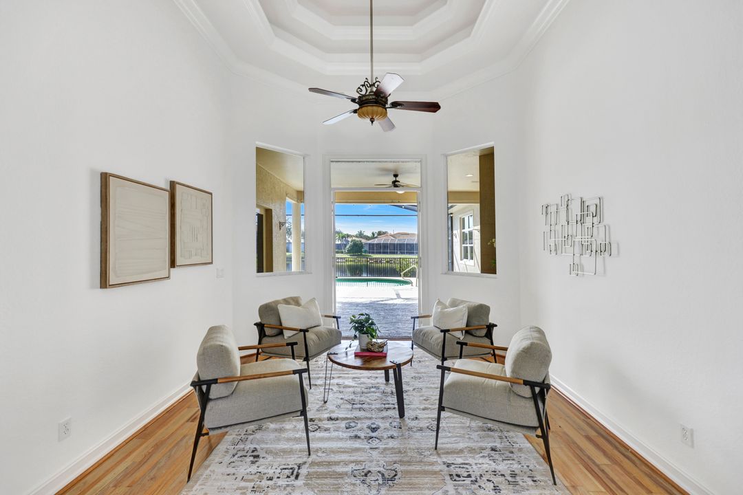 14479 Jekyll Island Ct, Naples, FL 34119