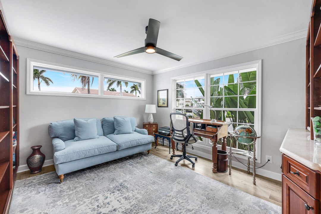 368 Germain Ave, Naples, FL 34108