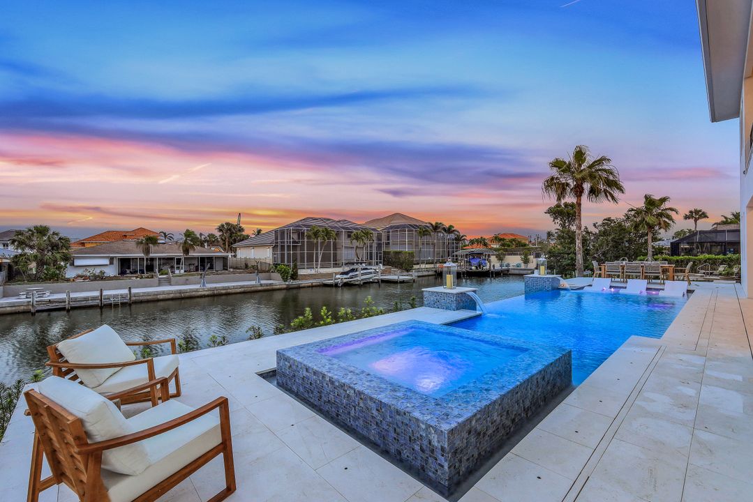 469 Germain Ave, Naples, FL 34108