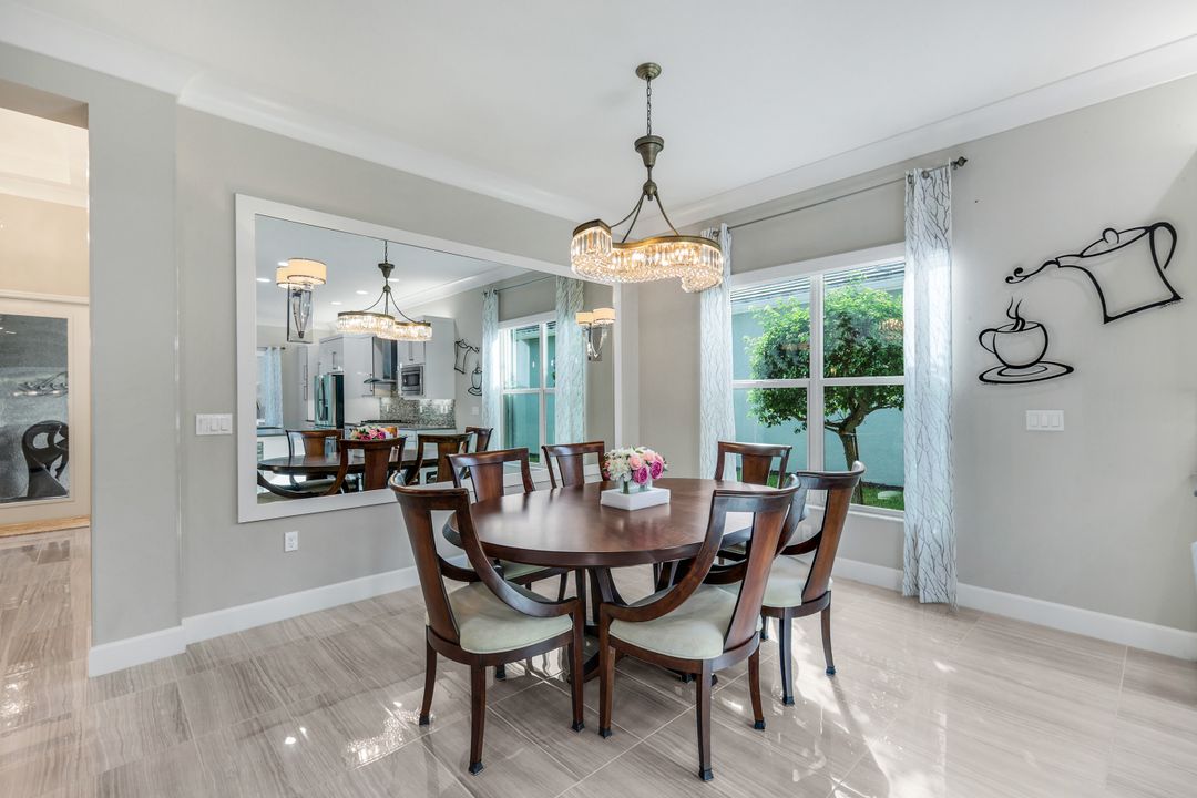 28560 Twain Dr, Bonita Springs, FL 34135