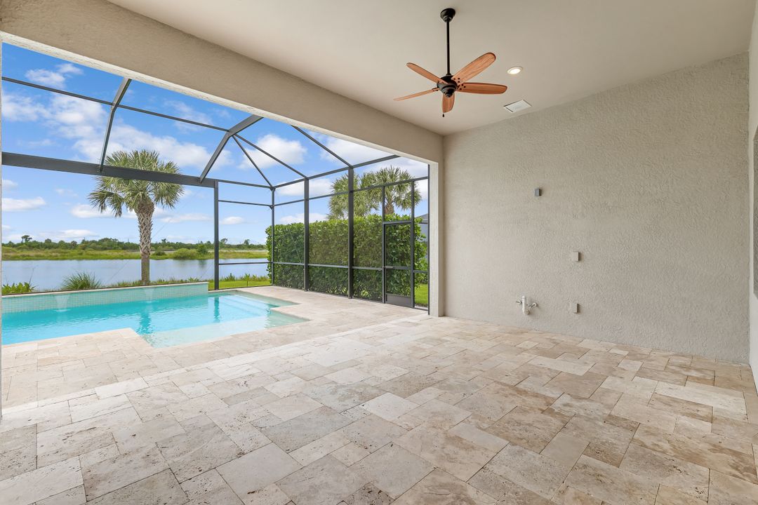17146 Ashcomb Wy, Estero, FL 33928
