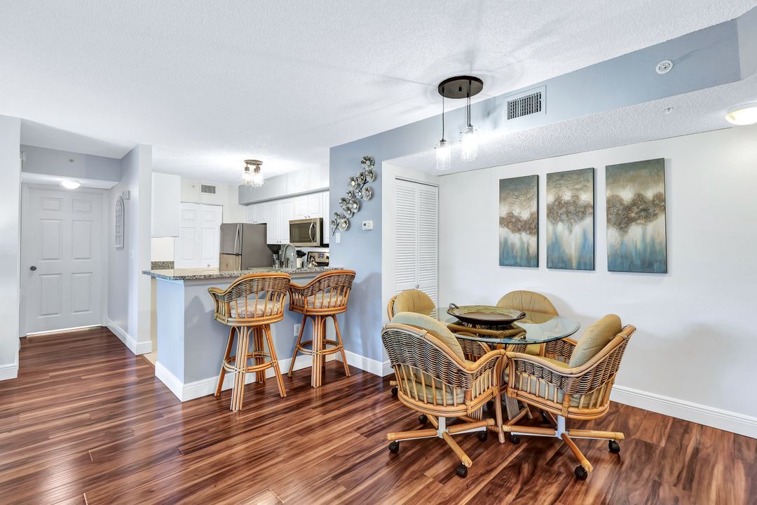 8950 Colonnades Ct E #834, Bonita Springs, FL 34135