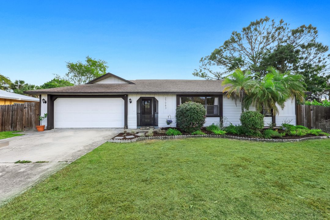 27983 Temple Terrace Dr, Bonita Springs, FL 34135