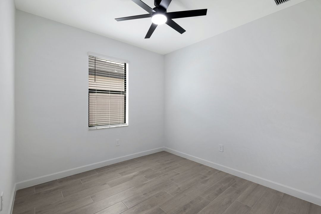 19239 Gentry Pl, Estero, FL 33928