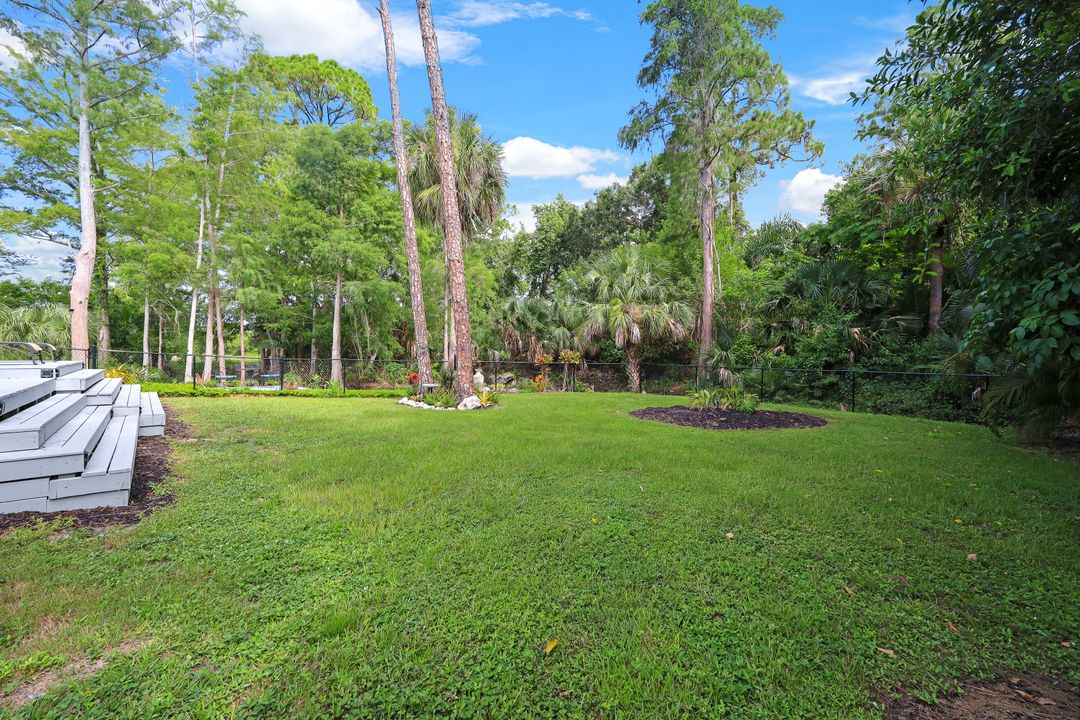 5203 Raintree Ln, Naples, FL 34113