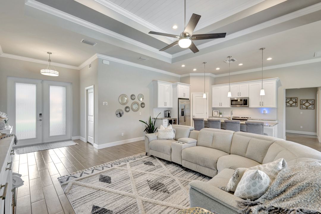 1410 SW 12th Terrace, Cape Coral, FL 33991