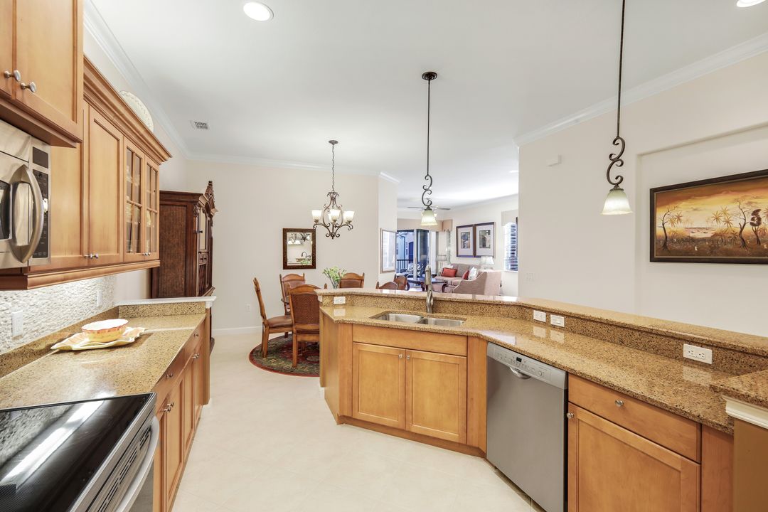 8524 Via Lungomare Cir #206, Estero, FL 33928