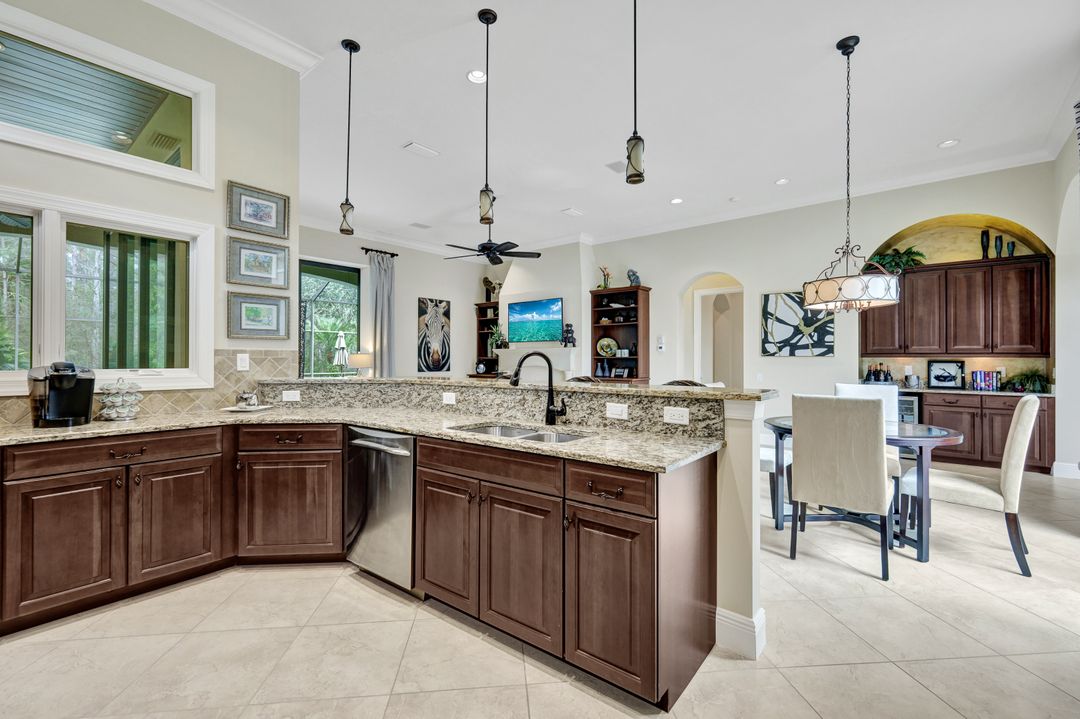 16830 Cabreo Dr, Naples, FL 34110