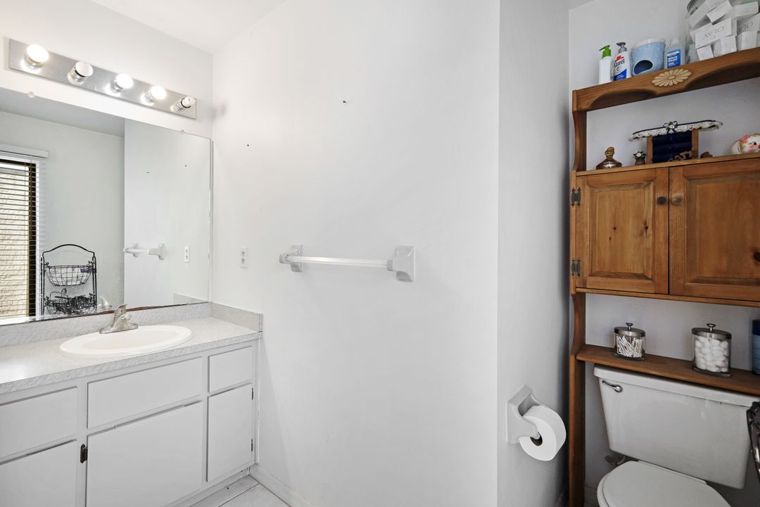 17409 Delaware Rd, Fort Myers, FL 33967