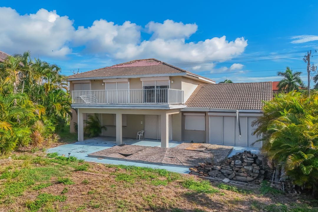 2502 Cape Coral Pkwy W, Cape Coral, FL 33914
