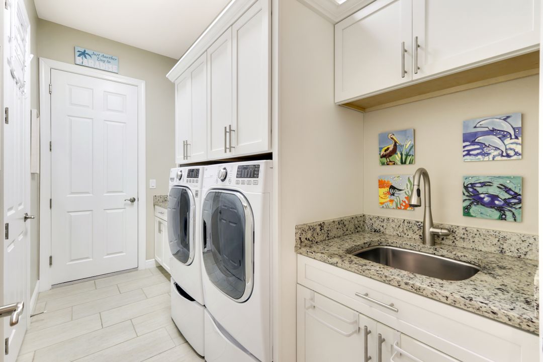 10437 Solaro St, Fort Myers, FL 33913