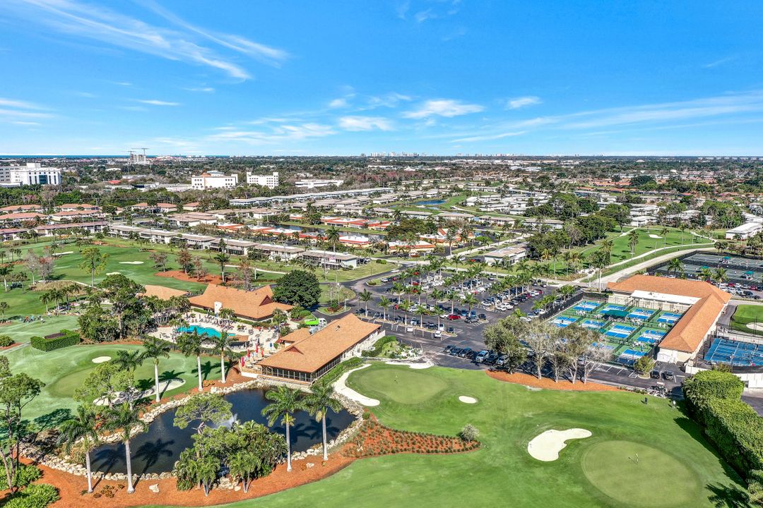 233 Palm Dr #2, Naples, FL 34112