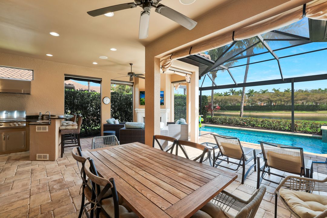 9568 Mussorie Ct, Naples, FL 34114