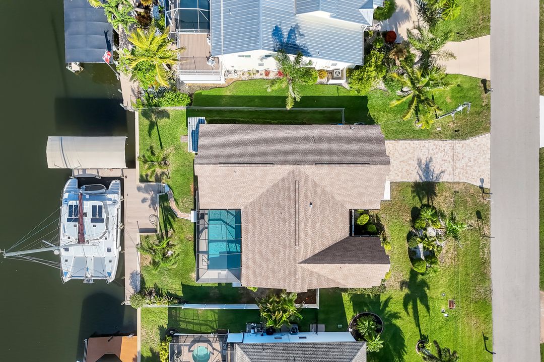 1528 SW 52nd Ln, Cape Coral, FL 33914