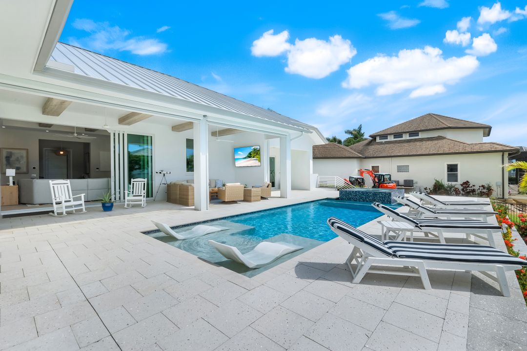 1085 Caxambas Dr, Marco Island, FL 34145