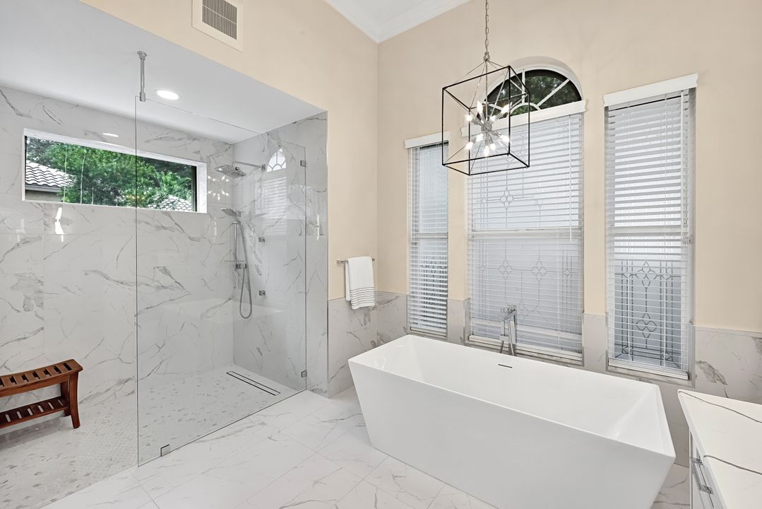 24421 Woodsage Dr, Bonita Springs, FL 34134