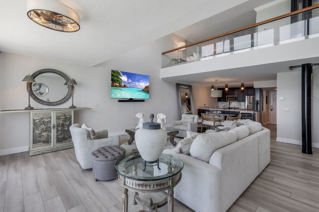 17080 Harbour Pointe Dr #12B, Fort Myers, FL 33908