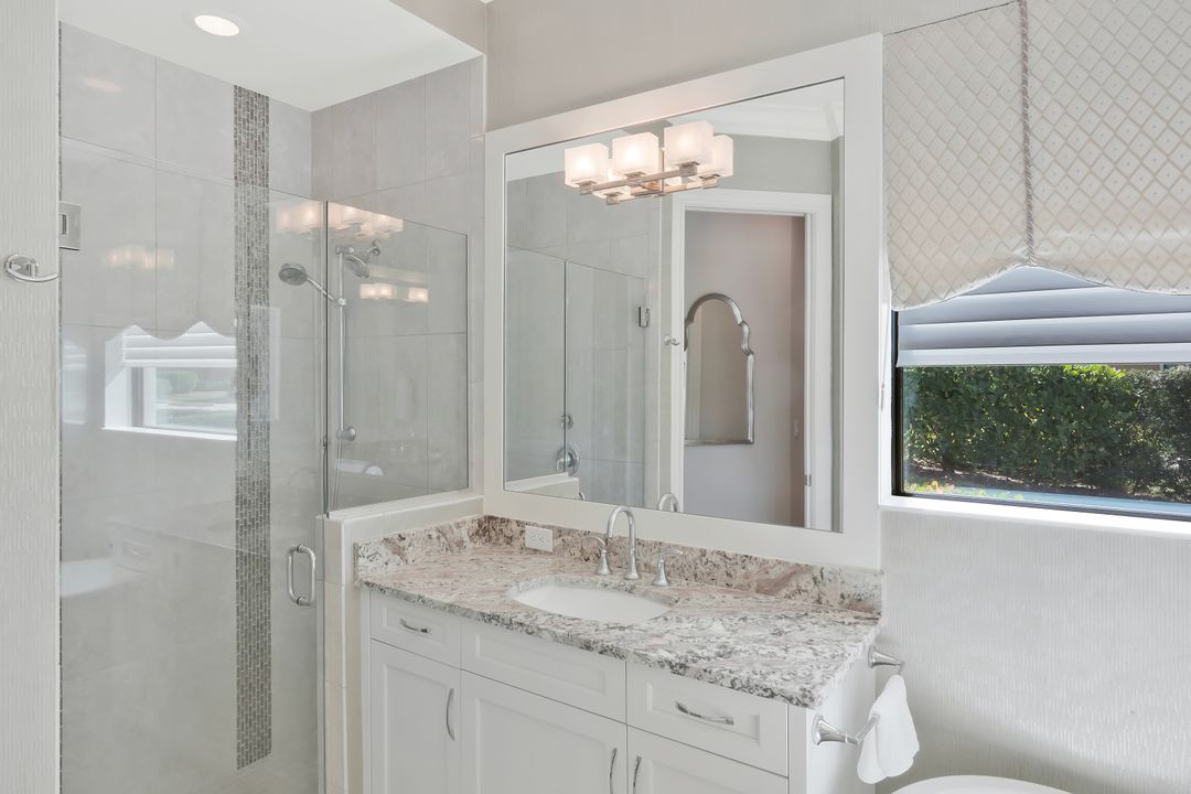 6542 Amarone Ln, Naples, FL 34113