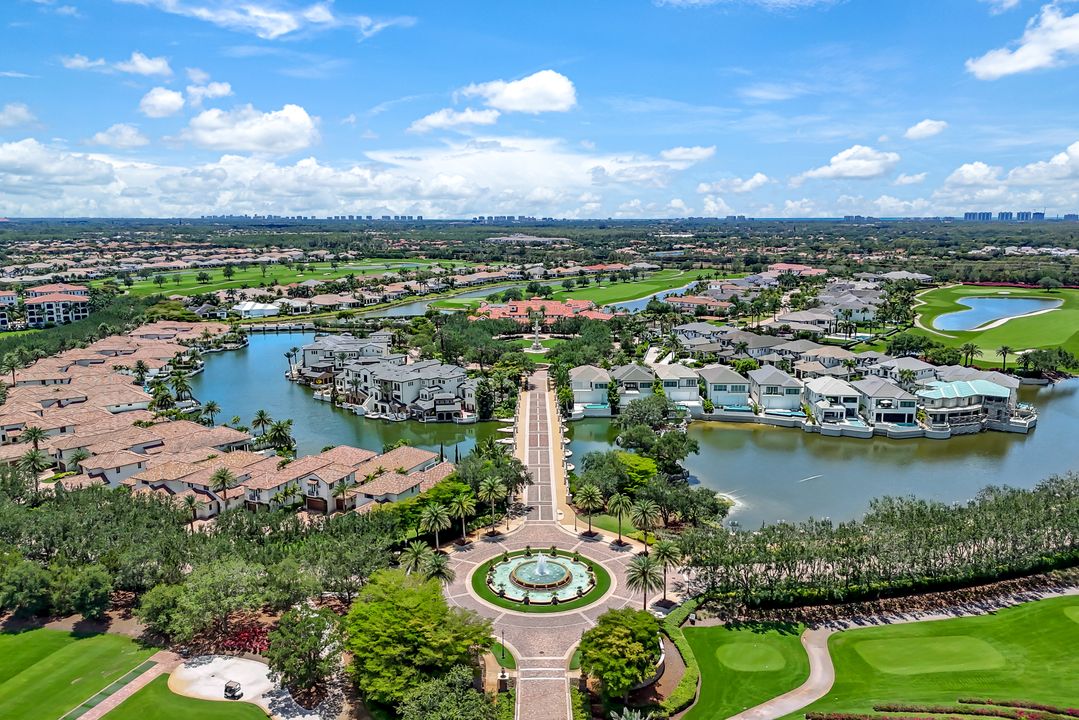 16653 Toscana Cir #704, Naples, FL 34110
