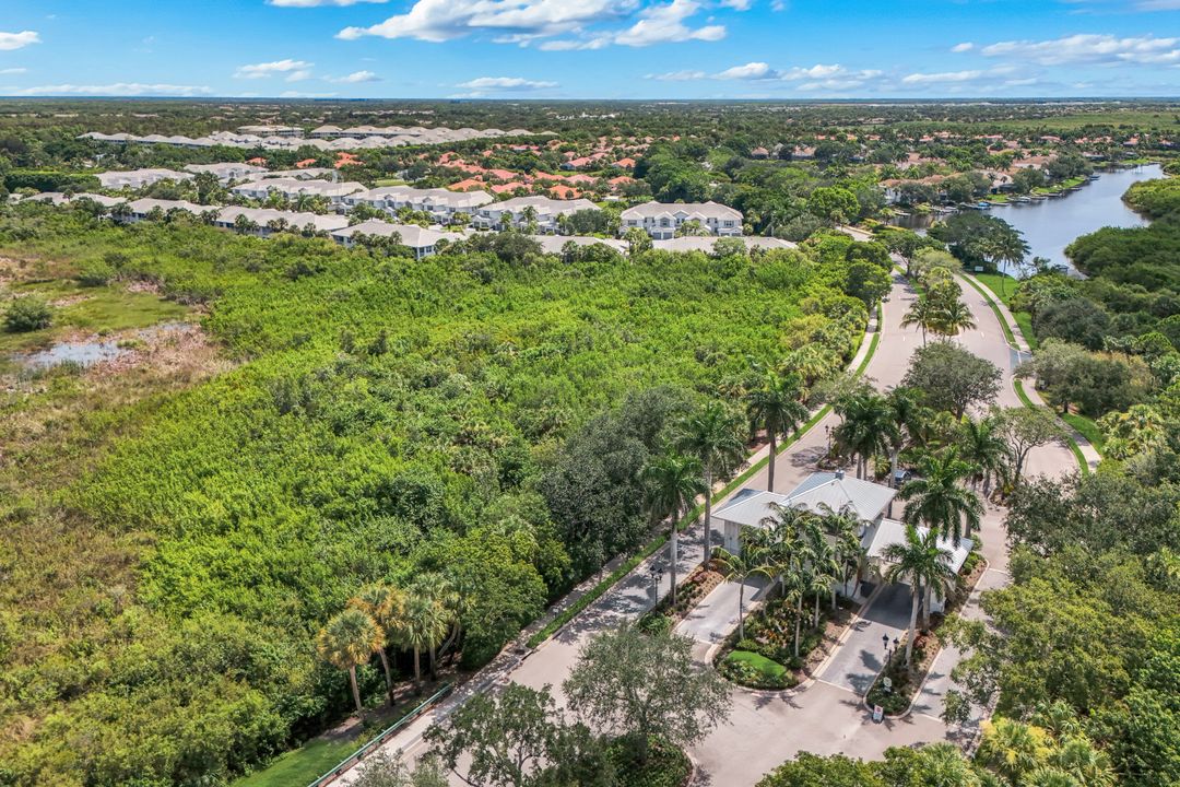 8310 Whisper Trace Way #102, Naples, FL 34114