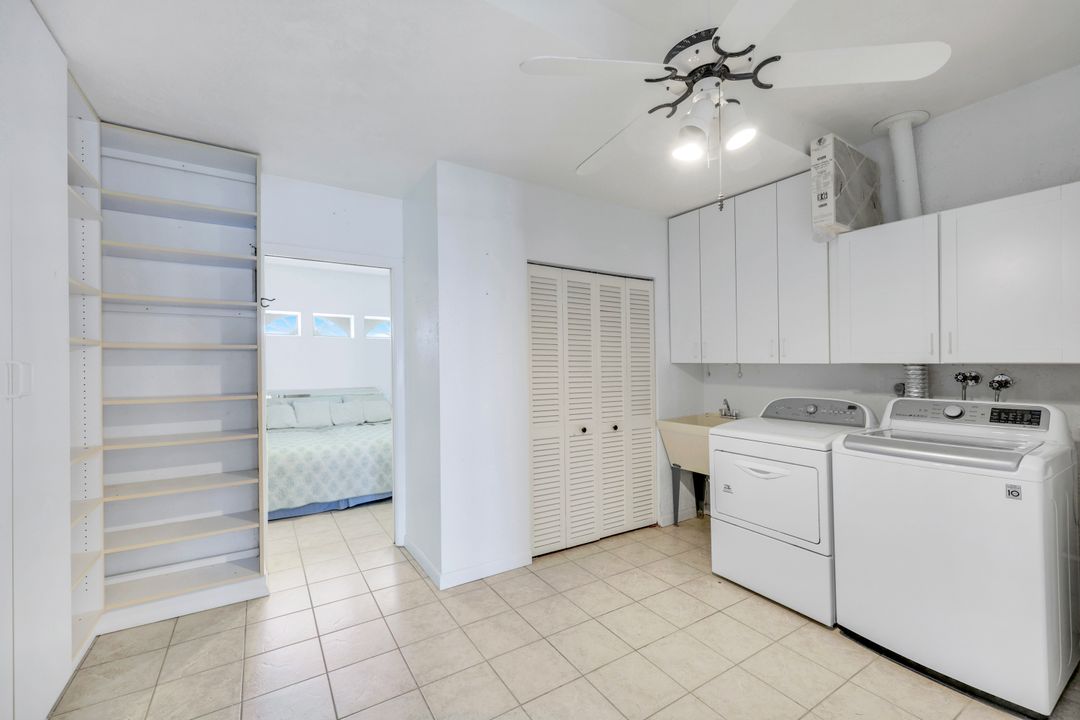 1268 Laurel Ct, Marco Island, FL 34145