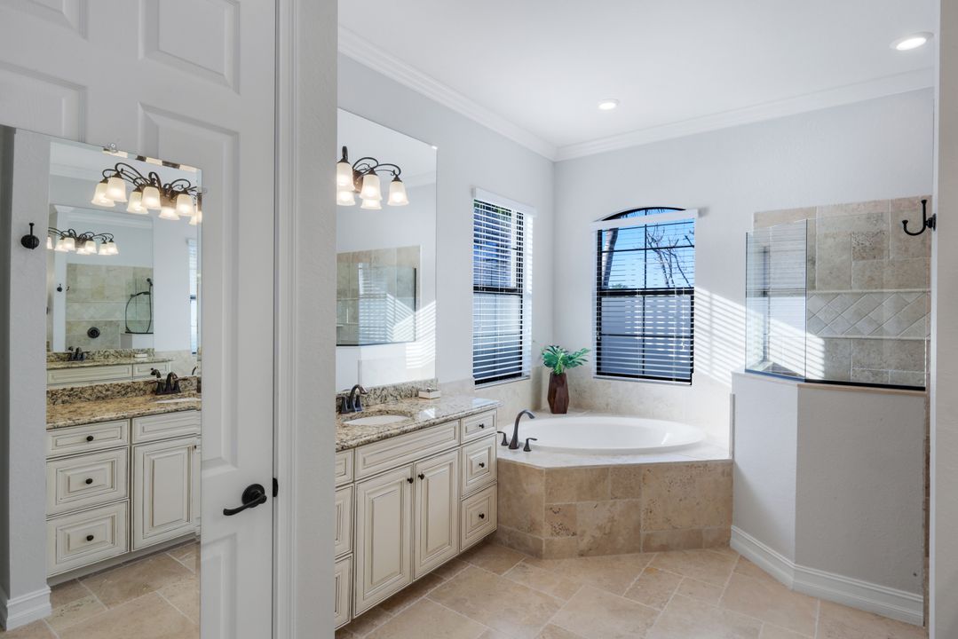 17161 Cherrywood Ct, Bonita Springs, FL 34135