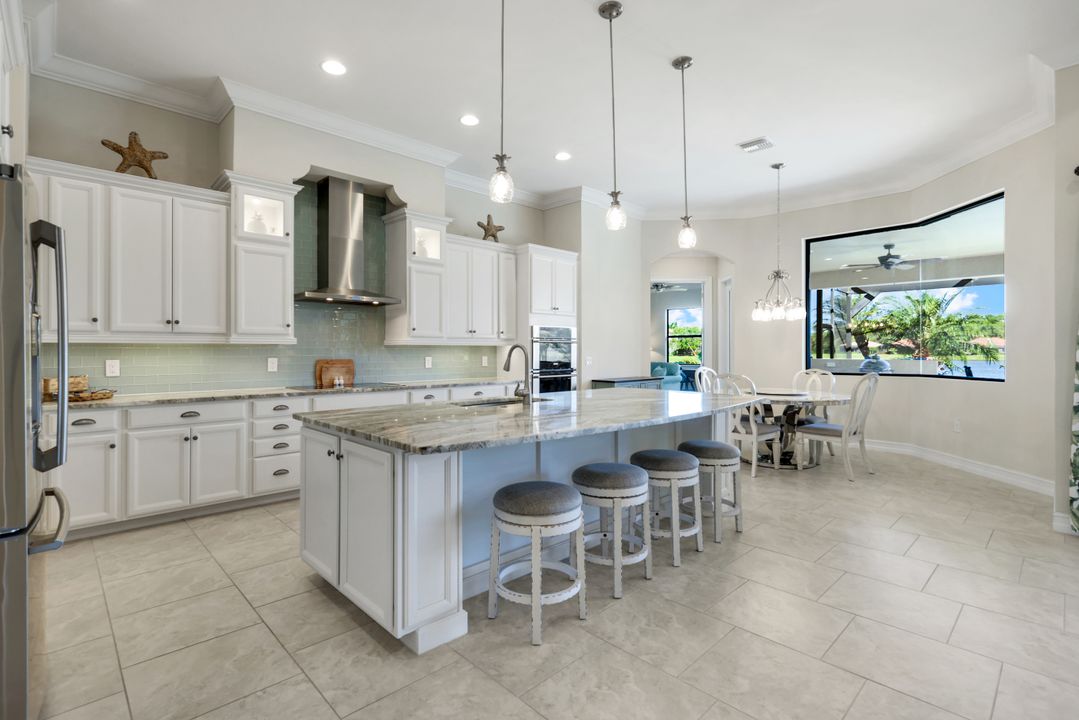 1456 Mockingbird Dr, Naples, FL 34120