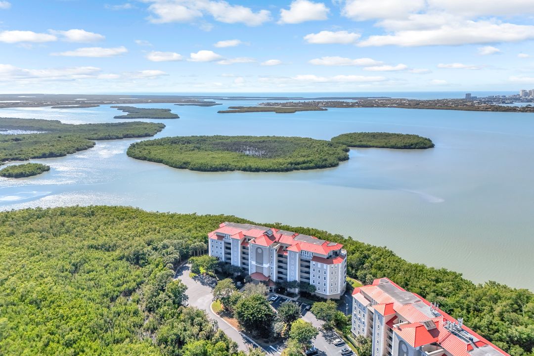 337 Vintage Bay Dr #D28, Marco Island, FL 34145