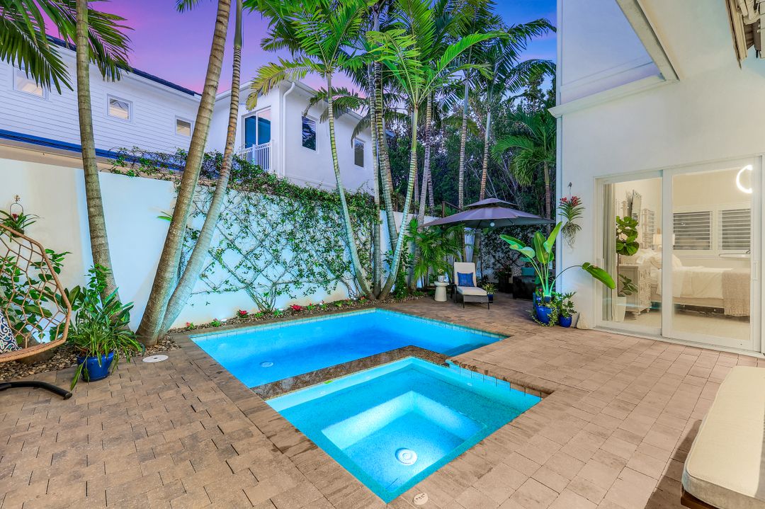 9161 Mercato Way, Naples, FL 34108