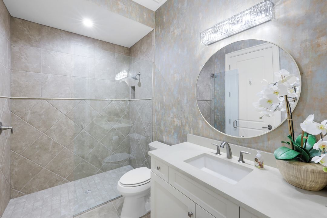 16448 Talis Park Dr, Naples, FL 34110