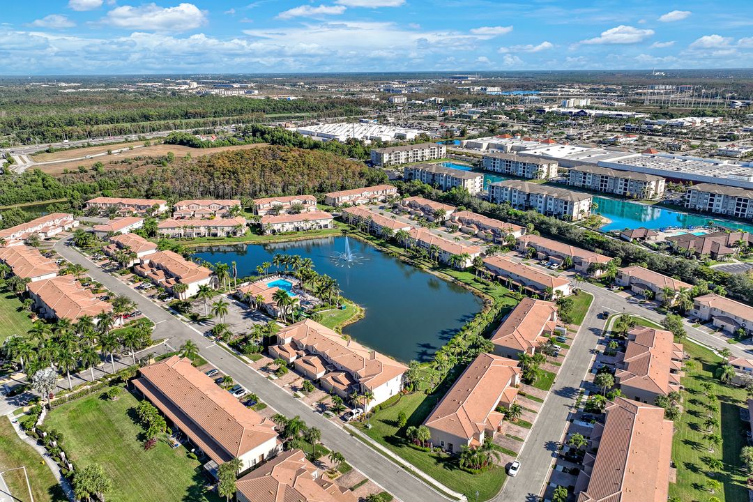 3827 Clearbrook Ln, Fort Myers, FL 33966