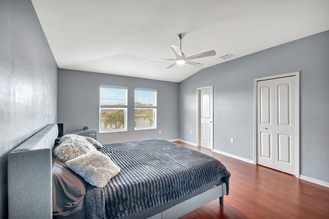 10337 Canal Brook Ln, Lehigh Acres, FL 33936