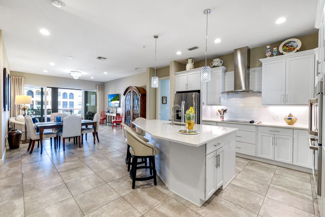 21530 Strada Nuova Circle #305 , Estero, FL 33928