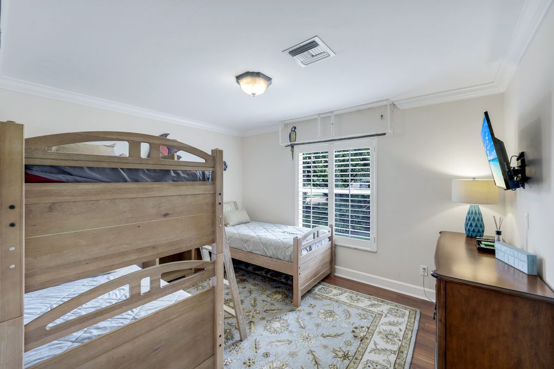 1771 Hummingbird Ct, Marco Island, FL 34145