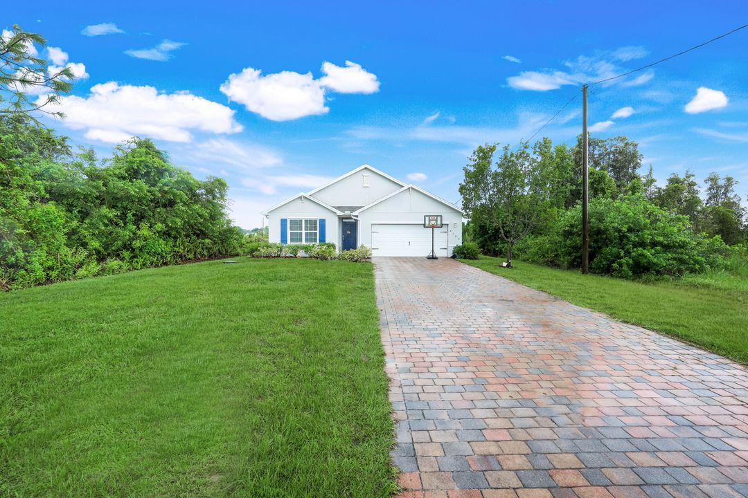 4180 68th Ave NE, Naples, FL 34120
