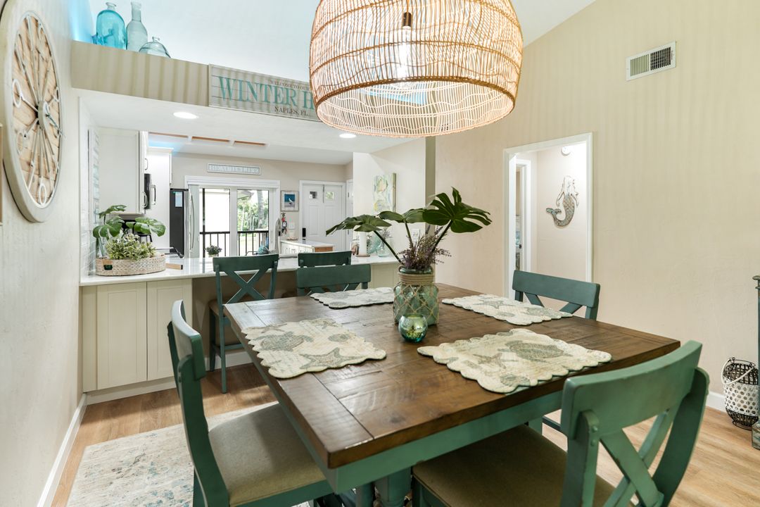 4240 Jack Frost Ct #6, Naples, FL 34112